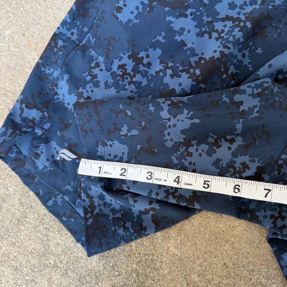 Fabletics Mens The One Short Blue Digital Camo Lined Athletic Training Shorts 7" - Picture 5 of 6
